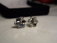 EARRING CRYSTAL